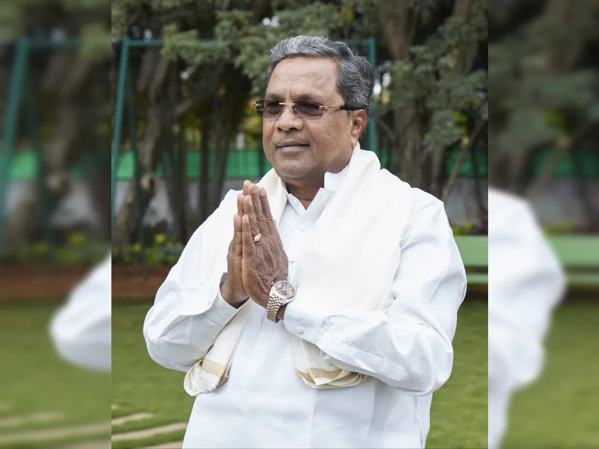 ಐದು ದಿನಗಳ ಪ್ರಹಸನ ಸುಖಾಂತ್ಯ ಮುಖ್ಯಮಂತ್ರಿ ಸ್ಥಾನ 'ಗೆದ್ದ'ರಾಮಯ್ಯ
