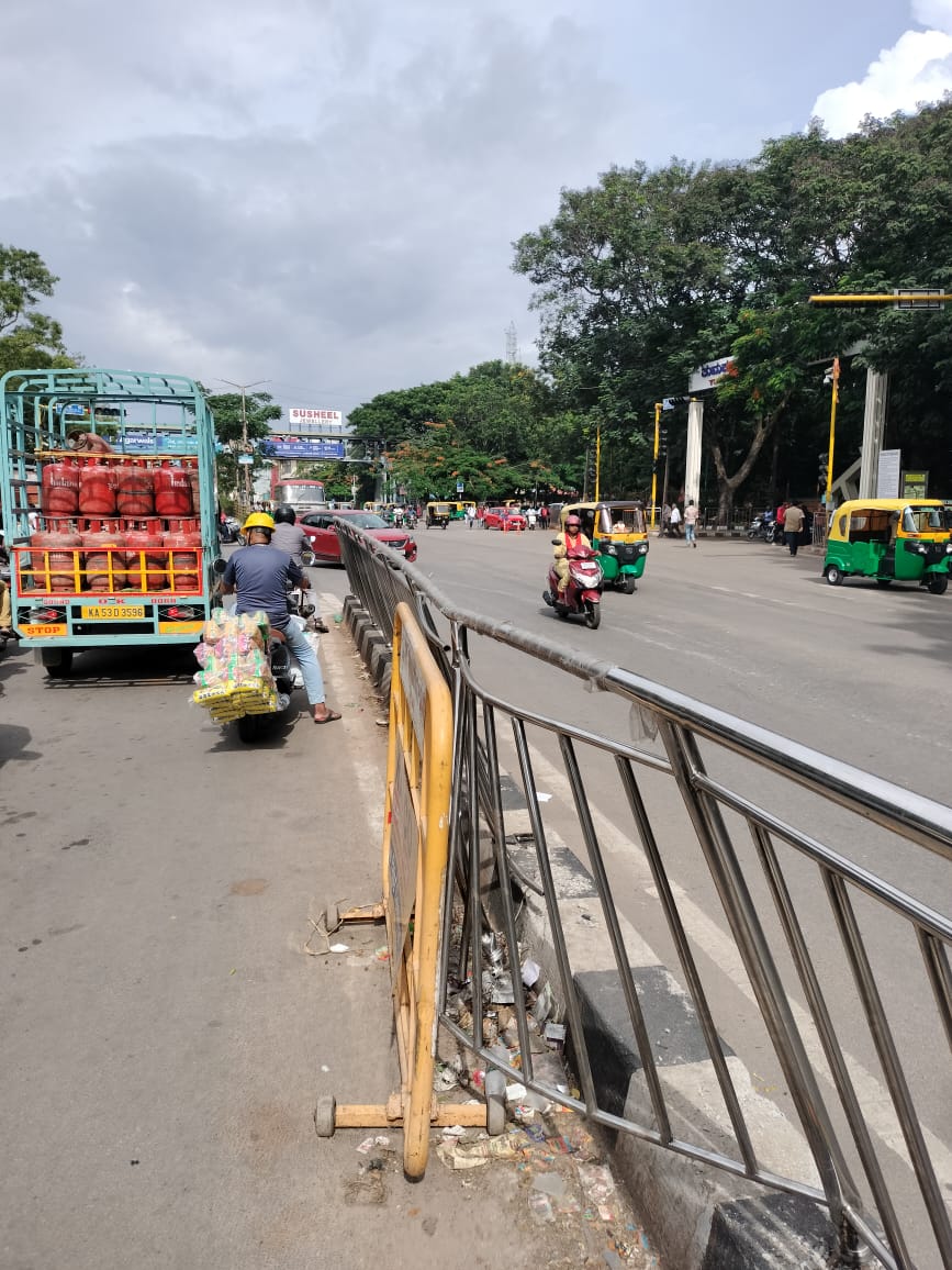 ಅಪೂರ್ಣಗೊಂಡ ಕಾಮಗಾರಿಗಳ ನಿರ್ವಹಣೆ - ಹಳ್ಳಹಿಡಿಯುತ್ತಿದೆ ಸ್ಮಾರ್ಟ್‌ ಸಿಟಿ ಯೋಜನೆ