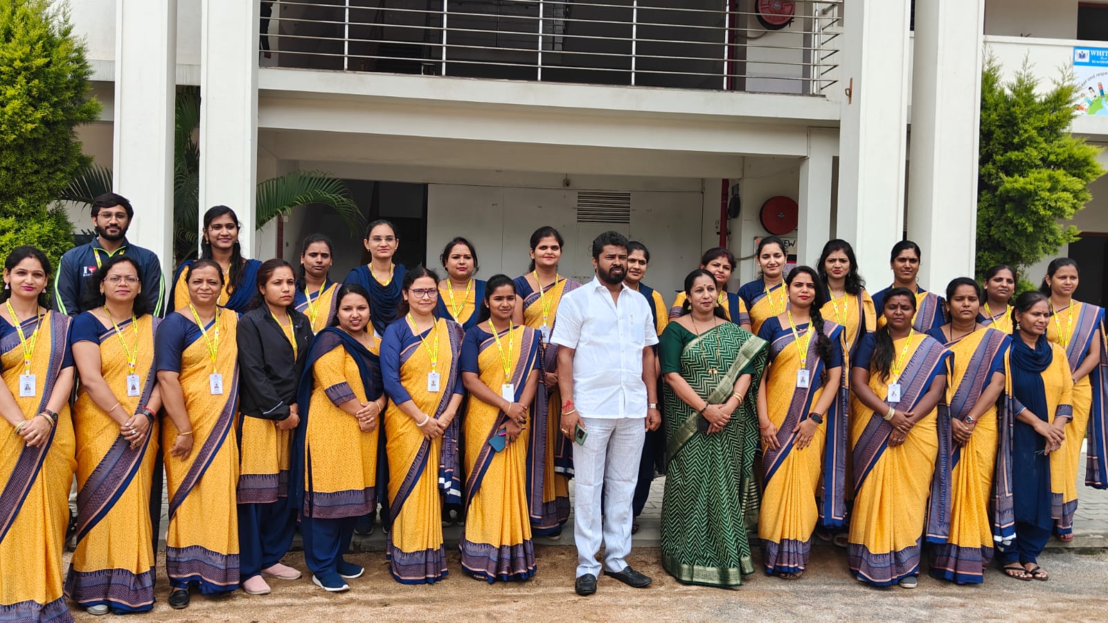 ಸಿಬಿಎಸ್ಸಿ ಮಾನ್ಯತೆ ಪಡೆದ ವೈಟ್ ಅಕಾಡೆಮಿ ಶಾಲೆ 