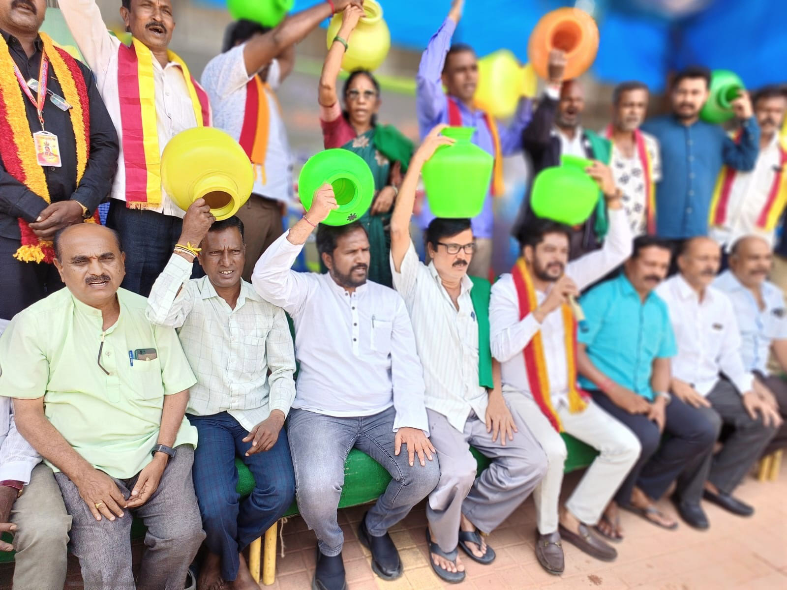 ಫ್ರೀಡಂ ಪಾರ್ಕಲ್ಲಿ ಕಾವೇರಿ ನೀರು ಉಳಿಸಿ ಧರಣಿ 