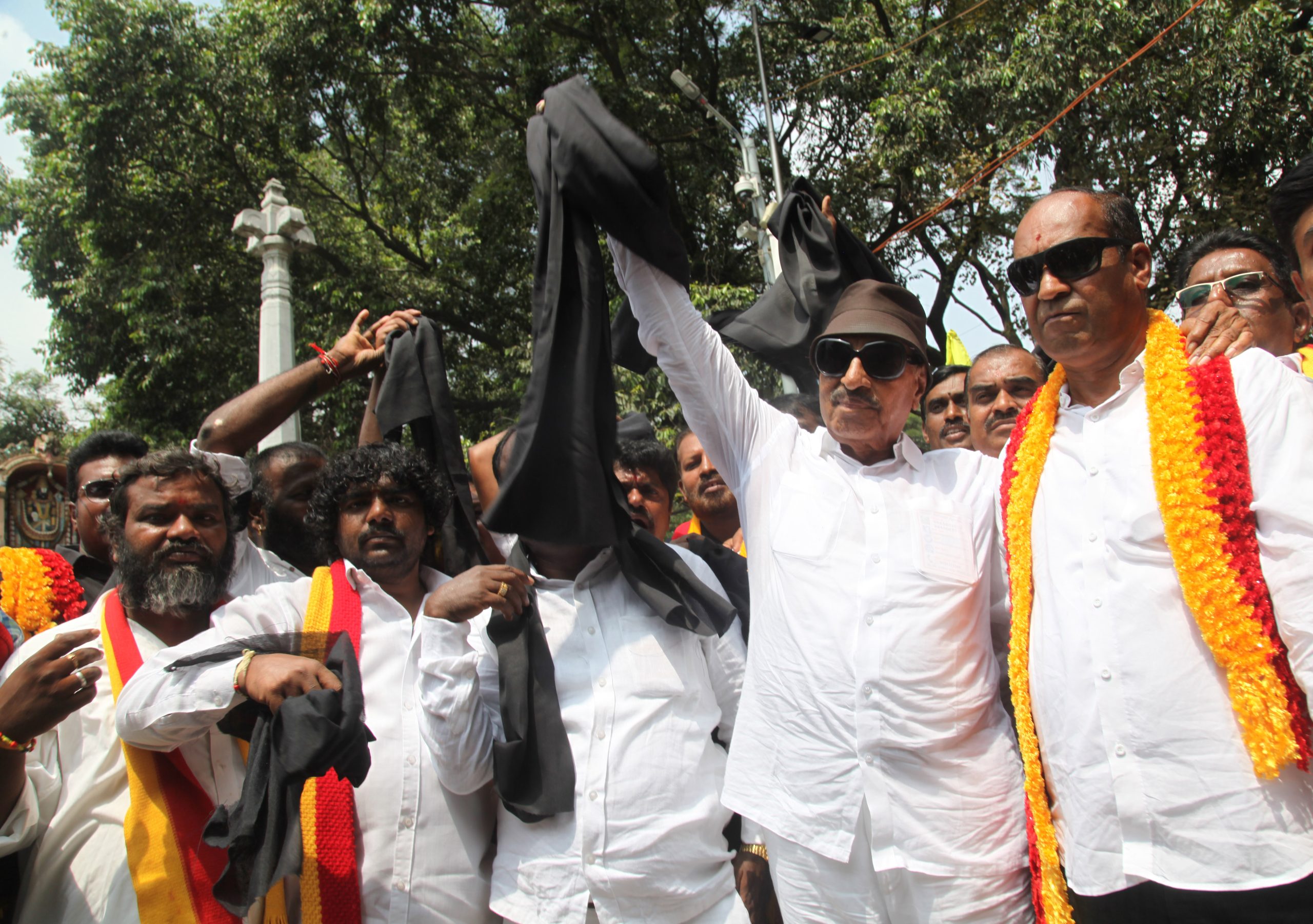 ಜೈಲ್‌ ಬರೋ ಚಳವಳಿ ಎಚ್ಚರಿಕೆ ನೀಡಿದ ವಾಟಾಳ್