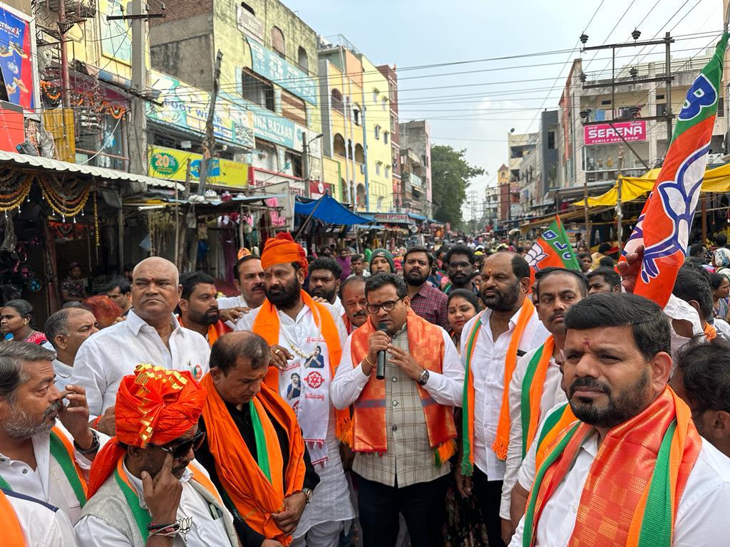 ತೆಲಂಗಾಣದಲ್ಲಿ ಬಿಜೆಪಿ ನಾಯಕರ ಬಿರುಸಿನ ಪ್ರಚಾರ
