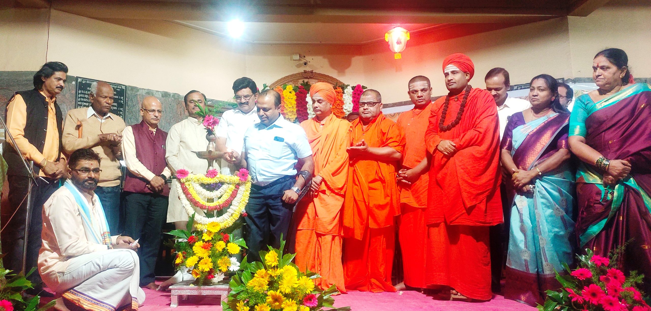 ನೆಲಮಂಗಲ: ಕಾರ್ತೀಕ ಜ್ಞಾನ ದೀಪೋತ್ಸವ