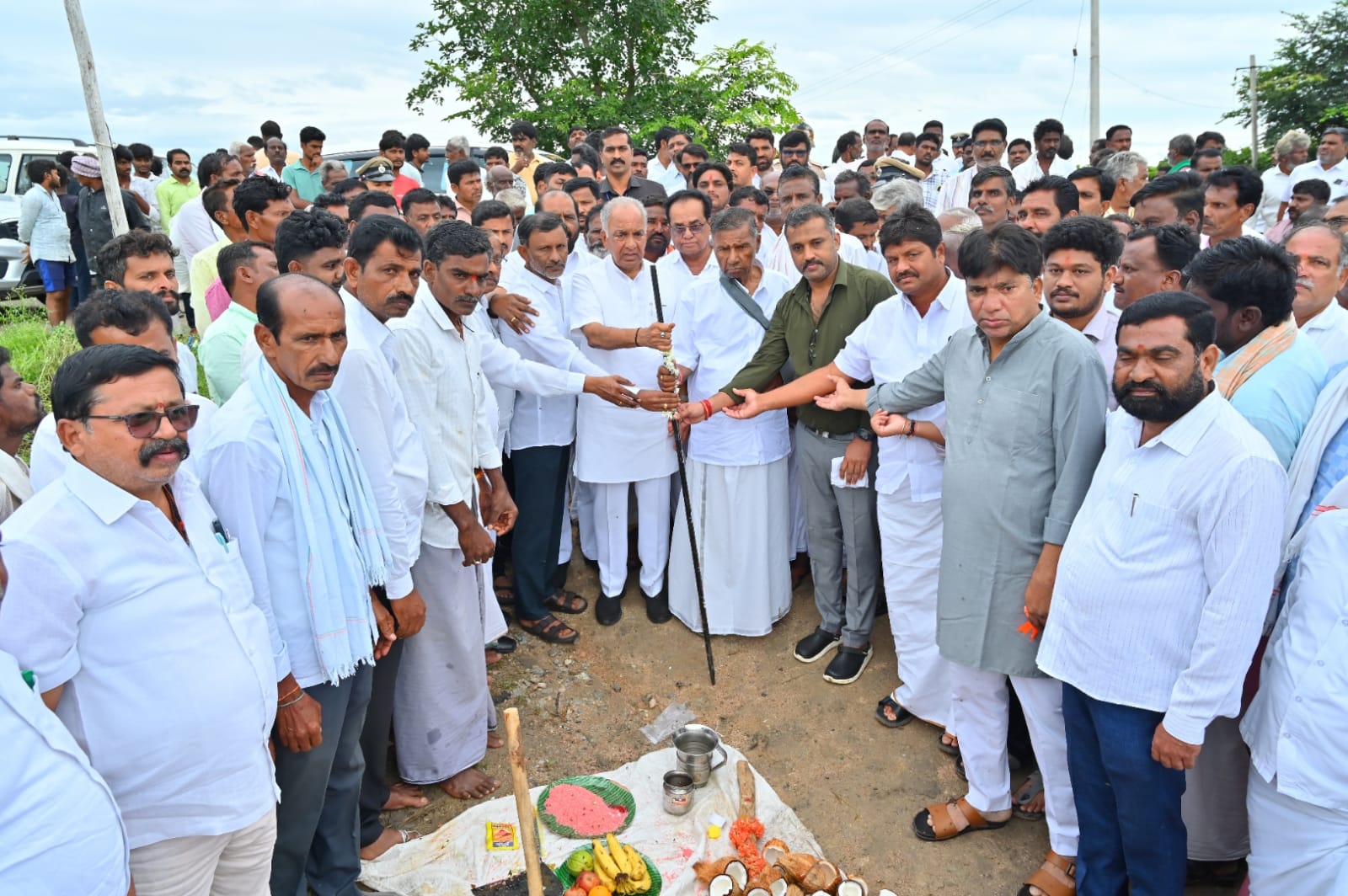 *ಮುದ್ದನಗುಡ್ಡಿಿ ಏತ ನೀರಾವರಿ ಯೋಜನೆಗೆ ಸಚಿವ  ಭೂಮಿ ಪೂಜೆ  ಶಾಶ್ವತ ನೀರಾವರಿ ಕಲ್ಪಿಿಸಲು ಏತ ನೀರಾವರಿ ಯೋಜನೆ- ಎನ್‌ಎಸ್ ಬೋಸರಾಜು