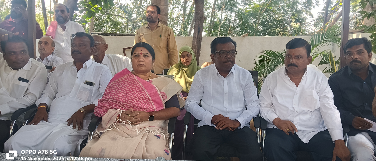 *ಉನ್ನತ ಮಟ್ಟದ ಅಧಿಕಾರಿಗಳಿಂದ ಶಾಸಕಿಗೆ ಧಮ್ಕಿಿ, *ನ್ಯಾಾಯಾಂಗ, ಶಾಸಕಾಂಗ ಮಧ್ಯದಲ್ಲಿ ನಡೆಯುತ್ತಿಿರುವ ಸಂಘರ್ಷ, ಶಿಷ್ಟಾಾಚಾರ ಉಲ್ಲಂಘನೆ ಸಭಾಪತಿಗಳಿಗೆ ದೂರು
