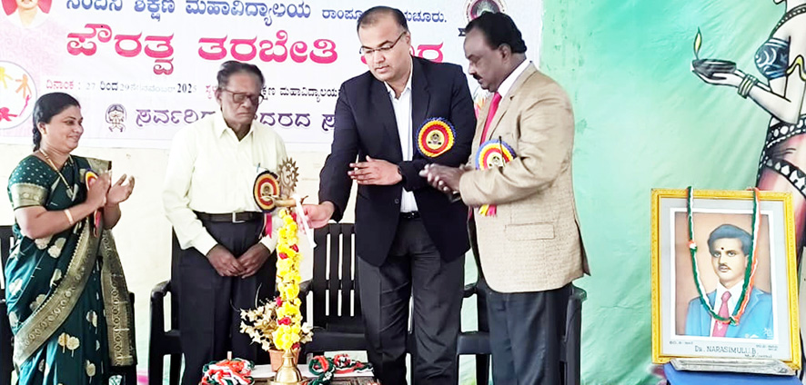 ಪೌರತ್ವ ತರಬೇತಿ ಶಿಬಿರ ಮಹಿಳೆಯರು ದೌರ್ಜನ್ಯ ಸಹಿಸಬಾರದು - ನ್ಯಾಾ. ಸಾತ್ವಿಕ್