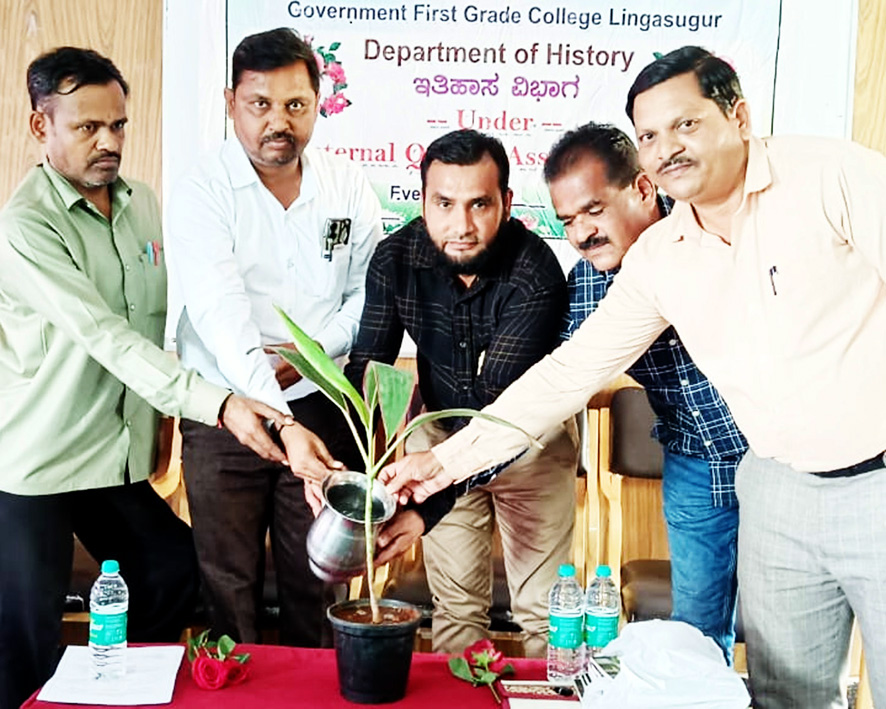 ಮುಂದಿನ ಪೀಳಿಗೆಗೆ ಪಾರಂಪರಿಕ ಸ್ಮಾರಕಗಳ ರಕ್ಷಣೆಗೆ ಪ್ರಾಶಸ್ತ್ಯ ಸಿಗಲಿ : ಅಜಗರ
