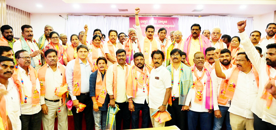 ಜನವರಿ 3ರ ಶನಿವಾರ ಮಹರ್ಷಿ ಶ್ರೀ ವಾಲ್ಮೀಕಿ ಪುತ್ಥಳಿ ಅನಾವರಣ