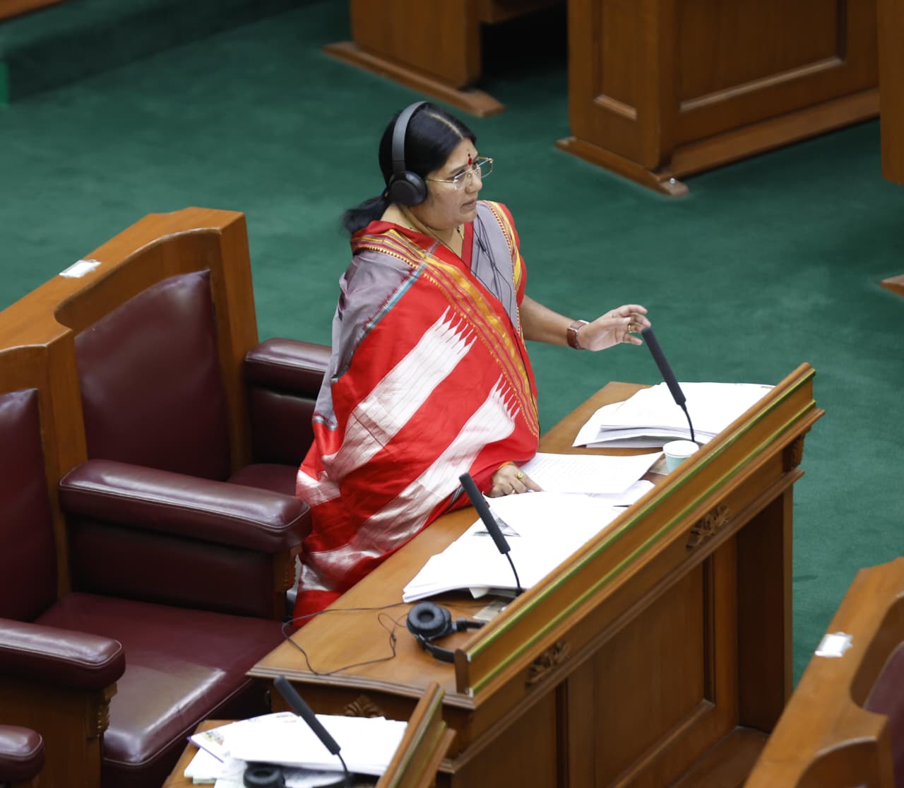 ಶಾಸಕಿ ಕರೆಮ್ಮ ಪ್ರಶ್ನೆೆಗೆ ಶಿಕ್ಷಣ ಸಚಿವ ಮಧು ಬಂಗಾರಪ್ಪ ಭರವಸೆ  ಅಮರಾಪುರ ಕ್ರಾಾಸ್ ಶಾಲೆ ಪ್ರೌೌಢಶಾಲೆಯಾಗಿ ಮೇಲ್ದರ್ಜೆಗೆ