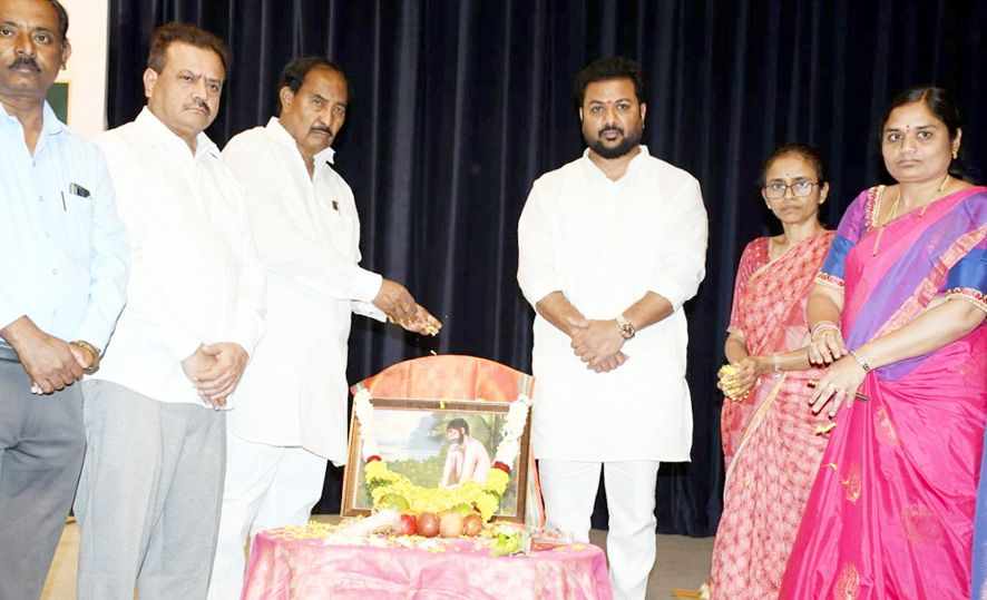 ಶ್ರೀ ಮಹಾಯೋಗಿ ವೇಮನ ಜಯಂತಿ ಆಚರಣೆ ಲೋಕಕಲ್ಯಾಣಕ್ಕಾಾಗಿ ಶ್ರಮಿಸಿದ ವೇಮನ ಮಹಾನ್ ದಾರ್ಶನಿಕ : ಅಲ್ಲಮಪ್ರಭು ಪಾಟೀಲ