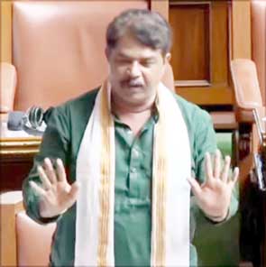 ಅಬಕಾರಿ ಇಲಾಖೆಯಲ್ಲಿ ಲಂಚ ಪ್ರಕರಣ ವಿಧಾನಸಭೆಯಲ್ಲಿ ಆಡಳಿತ - ಪ್ರತಿಪಕ್ಷ ವಾಗ್ಯುದ್ಧ