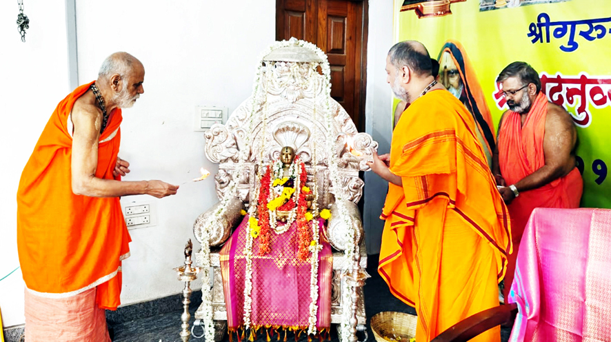ಮಂತ್ರಾಲಯದಲ್ಲಿ ಶ್ರೀಮನ್ನ್ಯಾಯ ಸುಧಾ ಪರೀಕ್ಷೆ ಆರಂಭ