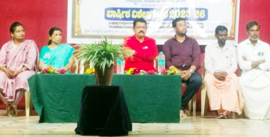 ಎಚ್‌ಐವಿ ಬಗ್ಗೆ ತಪ್ಪು ಕಲ್ಪನೆ ಬೇಡ - ಕೆ.ಎಸ್.ಹಾದಿಮನಿ