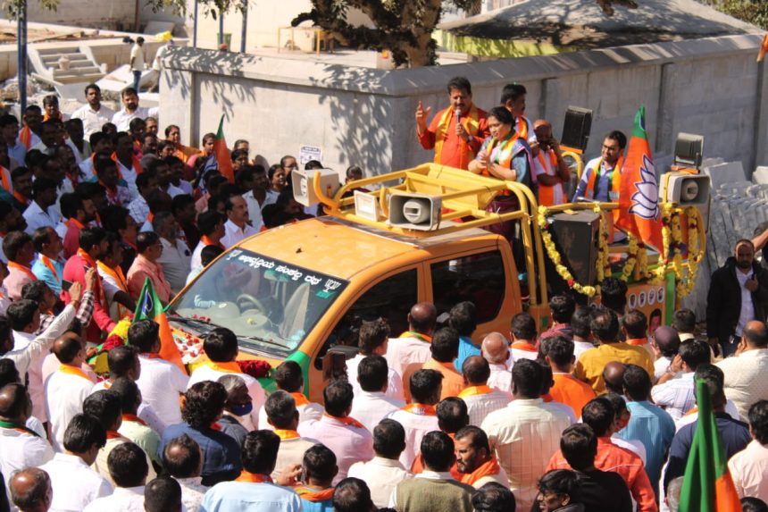 ಯಲಹಂಕದಲ್ಲಿ ಚುನಾವಣೆ ಪ್ರಚಾರ ಆರಂಭಿಸಿದ ಶಾಸಕ ಎಸ್.ಆರ್. ವಿಶ್ವನಾಥ್