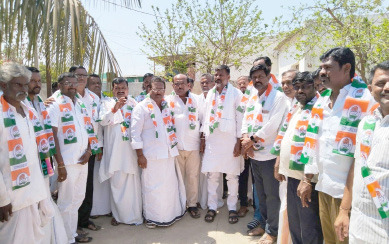 ಕಾಳಾಕಿದರೇ ಕೋಳಿಗೆ ಏನು ಕಮ್ಮಿ’