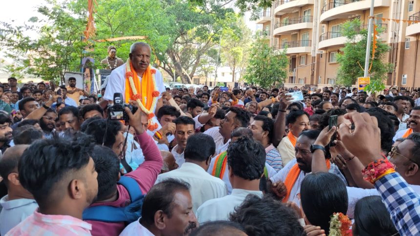 ಚುನಾವಣೆ  ಪ್ರತಿಷ್ಠೆಯಾಗಿ ತೆಗೆದುಕೊಂಡು ಕಾರ್ಯನಿರ್ವಹಿಸಿ: ಬೈರತಿ ಬಸವರಾಜ