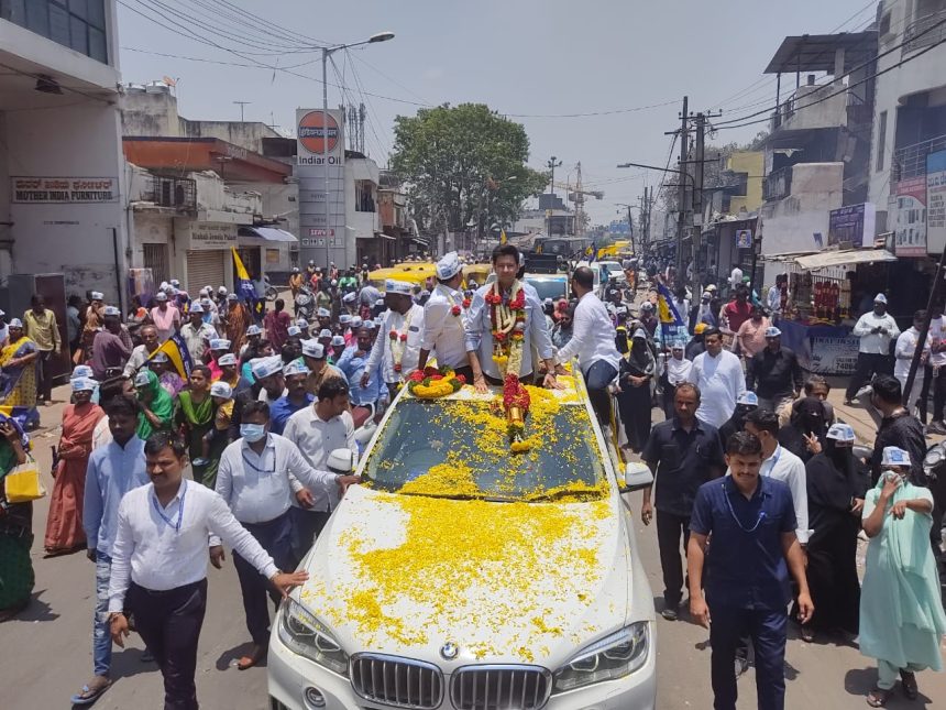 ಪುಲಕೇಶಿ ನಗರ ವಿಧಾನಸಭಾ ಕ್ಷೇತ್ರದ ಅಮ್ ಆದ್ಮಿ ಪಕ್ಷದ ಅಭ್ಯರ್ಥಿ ಸುರೇಶ್‌ ರಾಥೋಡ್‌ ಅವರಿಂದ ನಾಮಪತ್ರ ಸಲ್ಲಿಕೆ