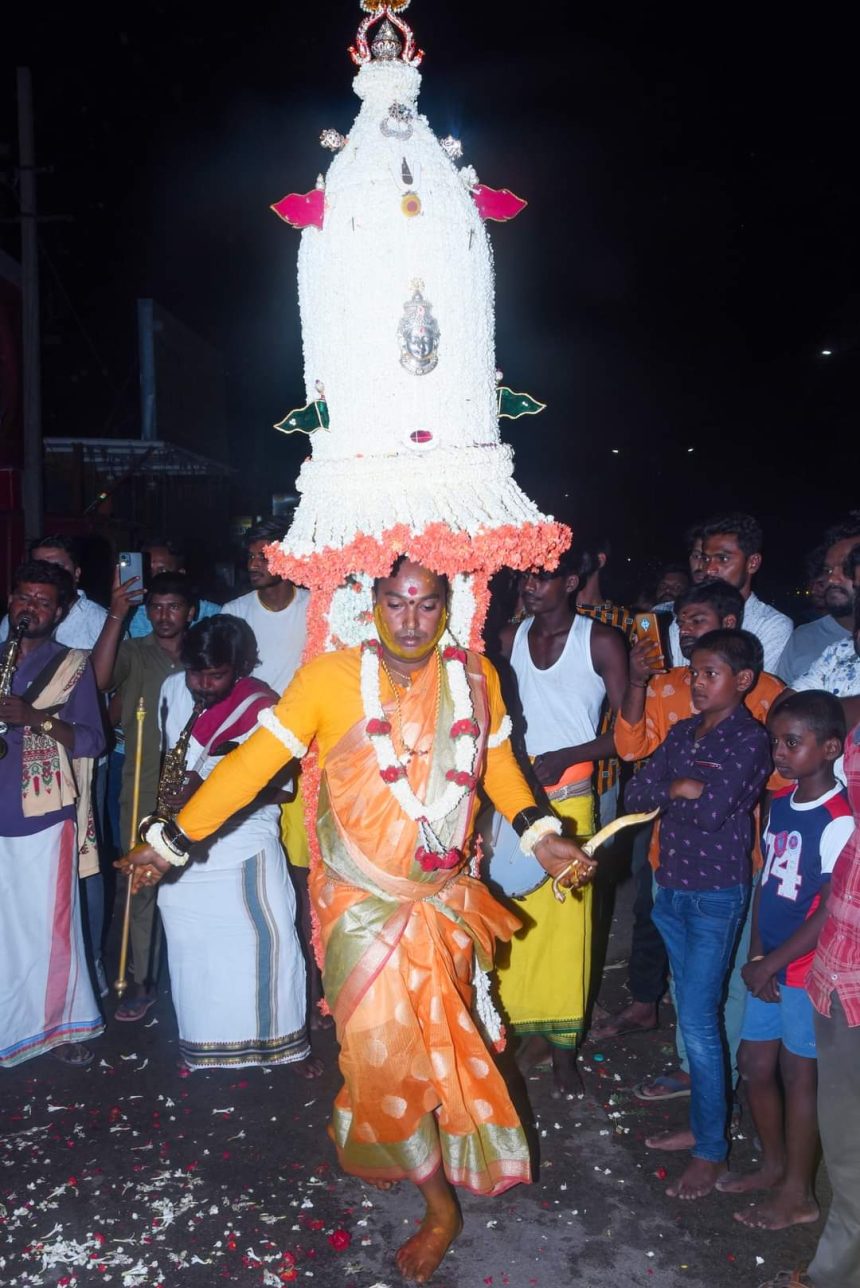 ಕೆ.ಆರ್.ಪುರ: ಅದ್ದೂರಿಯಾಗಿ ನಡೆದ ಶ್ರೀಬಾವಿ ಗಂಗಮ್ಮದೇವಿ ಶಿರಸ್ಸು ಜಾತ್ರಾ ಮಹೋತ್ಸವ