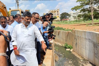 ಮಹದೇವಪುರ ವಲಯದಲ್ಲಿನ ರಾಜಕಾಲುವೆಯ ಸ್ಥಿತಿಗತಿ ಪರಿಶೀಲಿಸಿದ:ಉಪ ಮುಖ್ಯಮಂತ್ರಿ