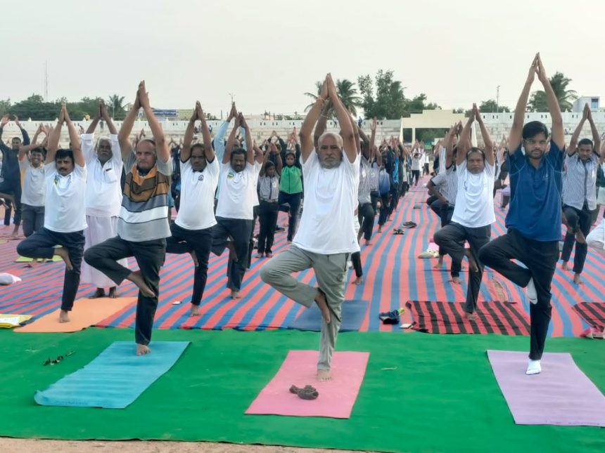 ಕೊಪ್ಪಳ ಜಿಲ್ಲೆ ಯೋಗ ದಿನಾಚರಣೆ