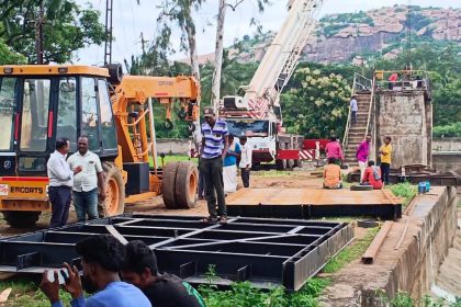 ಅಧಿಕಾರಿಗಳ ವಿಳಂಭ ನೀತಿ. ರಿಪೇರಿಯಾಗ ಎಸ್ಕೇಪ್ ಗೇಟ್ಮ ನಷ್ಟ ಅನುಭವಿಸುತ್ತಿರುವ ರೈತ