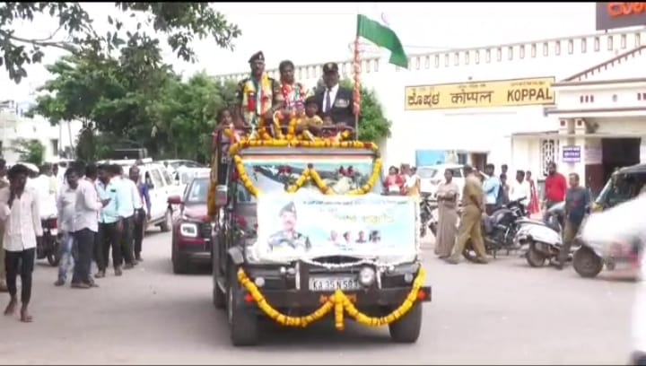 ನಿವೃತ್ತ ಯೋಧನಿಗೆ ಅದ್ದೂರಿ ಸ್ವಾಗತ