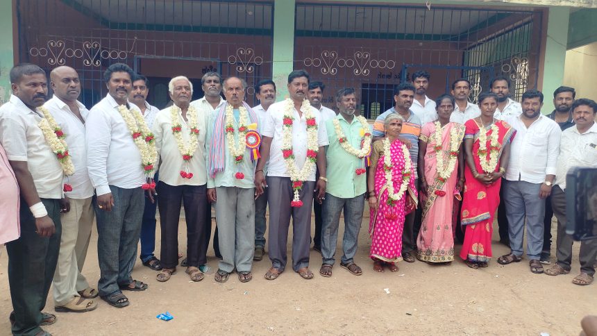 ಹೊಸಕೋಟೆ: ಕುಂಬಳಹಳ್ಳಿ ಹಾಲು ಉತ್ಪಾದಕರ ಸಂಘ ‘ಕೈ’ ವಶ