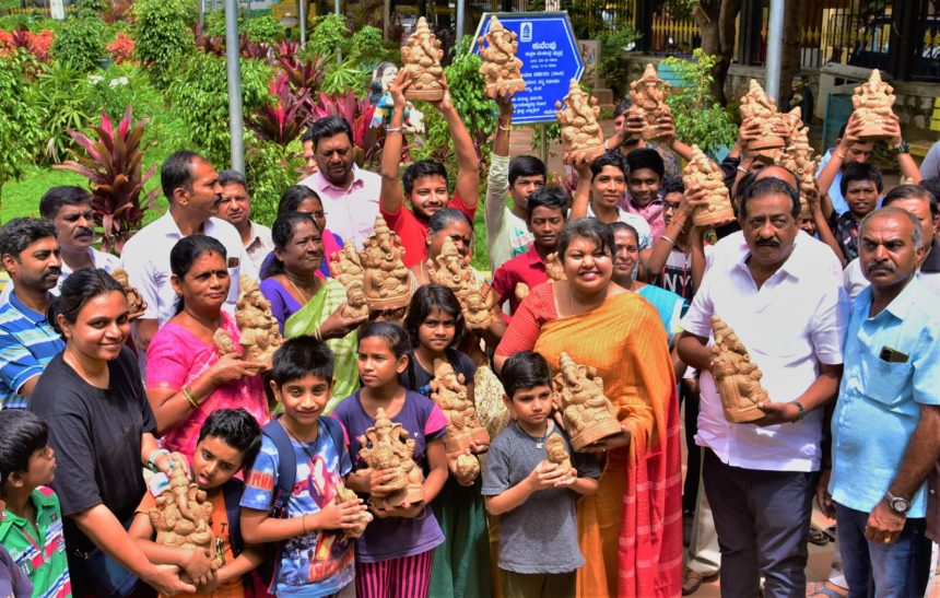 ಪರಿಸರ ಉಳಿಸೋಣ, ಪರಿಸರ ಸ್ನೇಹಿ ಗಣೇಶ ಹಬ್ಬ ಅಚರಿಸೋಣ