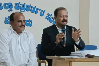 ಕಾನೂನುಬಾಹಿರವಾಗಿ ಮೂಡ ನಿವೇಶನಗಳ ಹಂಚಿಕೆ : ವಕೀಲ ರವಿ ಆರೋಪ