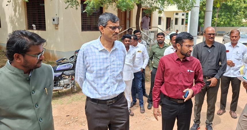 ಜಿಲ್ಲೆೆಯ ಮೂಲಸೌಕರ್ಯಗಳ ಅಗತ್ಯತೆ ವರದಿ ಸರಕಾರಕ್ಕೆೆ ಸಲ್ಲಿಕೆ: ಕಾಮಗಾರಿ ಗುಣಮಟ್ಟ ಕಾಪಾಡಲು – ಸಿಂಗ್ ಎಚ್ಚರಿಕೆ