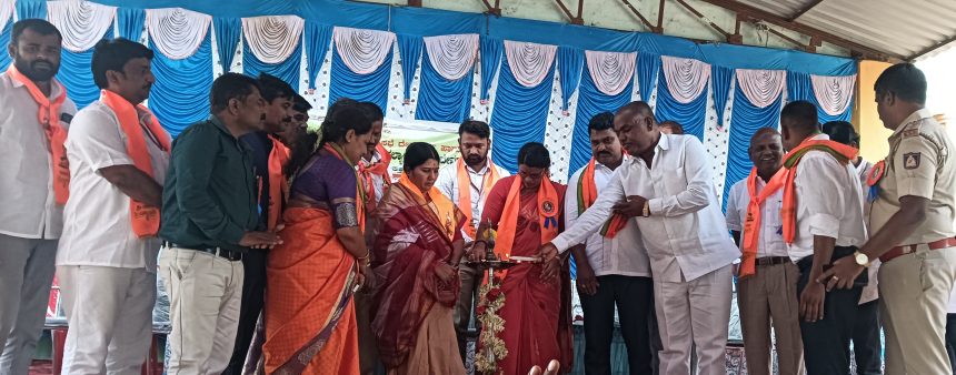 ಮಹರ್ಷಿ ವಾಲ್ಮೀಕಿ ಜಯಂತಿ ಕಾರ್ಯಕ್ರಮ ಮೀಸಲು ಅನುದಾನ ಸದ್ಭಳಕೆಗೆ ಶಾಸಕಿ ಕರೆಮ್ಮ ಸಮಾಜಕ್ಕೆೆ ಸಲ