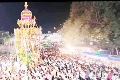 ಅದ್ಧೂರಿಯಾಗಿ ಜರುಗಿದ ಸೂಗೂರೇಶ್ವರ ಮಹಾ ರಥೋತ್ಸವ