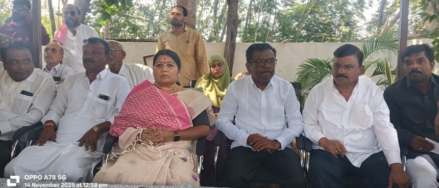 *ಉನ್ನತ ಮಟ್ಟದ ಅಧಿಕಾರಿಗಳಿಂದ ಶಾಸಕಿಗೆ ಧಮ್ಕಿಿ, *ನ್ಯಾಾಯಾಂಗ, ಶಾಸಕಾಂಗ ಮಧ್ಯದಲ್ಲಿ ನಡೆಯುತ್ತಿಿರುವ ಸಂಘರ್ಷ, ಶಿಷ್ಟಾಾಚಾರ ಉಲ್ಲಂಘನೆ ಸಭಾಪತಿಗಳಿಗೆ ದೂರು