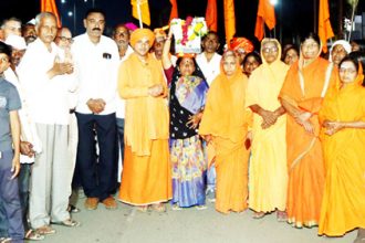 ಪಾದಯಾತ್ರೆಗೆ ಸ್ವಾಾಗತ ಬಸವಕಲ್ಯಾಣ ಅನುಭವ ಮಂಟಪ ಉತ್ಸವದಲ್ಲಿ ಪಾಲ್ಗೊಳ್ಳಿ : ಪಟ್ಟದೇವರು