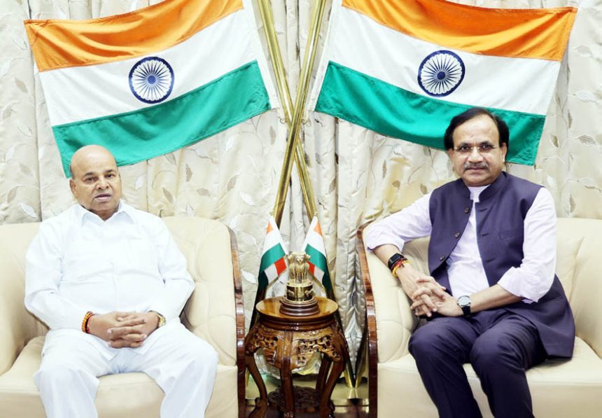 ‘ಬೀದರ್ ವಿವಿ ಕಂಪೌಂಡ್ ವಾಲ್ ನಿರ್ಮಾಣಕ್ಕೆ ಅನುದಾನ ಕಲ್ಪಿಸಿ’