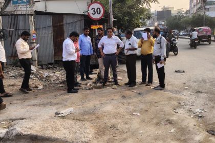 * ಮೊದಲ ಬಾರಿಗೆ ಪಾಲಿಕೆಯಿಂದ ರಸ್ತೆೆ ನಿರ್ವಹಣಾ ಟೆಂಡರ್ * ಕಾಮಗಾರಿ ಪರಿಶೀಲನೆಗಾಗಿ 8 ಕಾರ್ಯ ನಿರೀಕ್ಷಕರ ತಂಡ ರಚನೆ * ಕಾಮಗಾರಿ ಪೂರ್ಣಗೊಳಿಸಲು ಮುಂದಿನ 3 ತಿಂಗಳ ಕಾಲಾವಕಾಶದ ಗಡುವು * ಜಿಲ್ಲಾಧಿಕಾರಿಗಳ ನಿರ್ದೇಶನದಂತೆ ಮಹಾನಗರ ಪಾಲಿಕೆಯಿಂದ ಕ್ರಮ — ರಾಯಚೂರು ನಗರ ಸುತ್ತಿಿದ ಪಾಲಿಕೆ ಆಯುಕ್ತ ಜುಬಿನ್ ಮೊಹಪಾತ್ರ; ರಸ್ತೆೆಗಳಲ್ಲಿನ ತಗ್ಗುಗುಂಡಿ, ಚರಂಡಿ ದುರಸ್ತಿಿ ಕಾಮಗಾರಿಗಳ ಖುದ್ದು ಪರಿಶೀಲನೆ