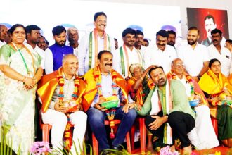 ಸಂಡೂರು ಸಂಕಲ್ಪ ಸಮರ್ಪಣಾ ಸಮಾವೇಶ ಶೋಷಿತ ವರ್ಗಗಳ ಅಭಿವೃದ್ಧಿಿಯೇ ನಮ್ಮ ಧ್ಯೇಯ : ಸಚಿವ ಸಂತೋಷ್ ಎಸ್.ಲಾಡ್