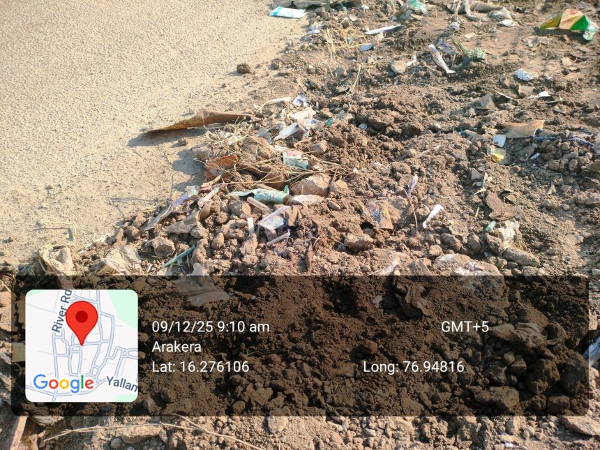 ರಸ್ತೆೆ ಗುಂಡಿಗೆ ಚಿಕಿತ್ಸೆೆ ನೀಡಿದ ಎಸ್‌ಎನ್‌ಸಿ ಕಂಪನಿ ಸಿರಿಂಜ್, ನೀಡಲ್, ಡ್ರೆೆಸಿಂಗ್ ಕಾಟನ್, ಇಂಜೆಕ್ಷನ್ ವಾಯಿಲ್‌ಗಳಿಂದ ರಸ್ತೆೆ ದುರಸ್ಥಿಿ….!