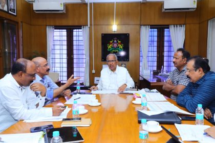 ಕಾಮಗಾರಿ ಚುರುಕುಗೊಳಿಸಲು ಸಚಿವ ಎನ್.ಎಸ್. ಭೋಸರಾಜು ಖಡಕ್ ಸೂಚನೆ 6,322 ಪರಿಶಿಷ್ಟ ಕುಟುಂಬಗಳಿಗೆ ಕೊಳವೆಬಾವಿ ಭಾಗ್ಯ