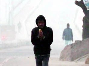 ನಮಗ ಬಿಸಿಲ ಪಾಡ ನೋಡ್ರಿ, ಥಂಡಿಗೆ ಹೊರಗ ಬರಾಕ ಆಗೋವಲ್ದು