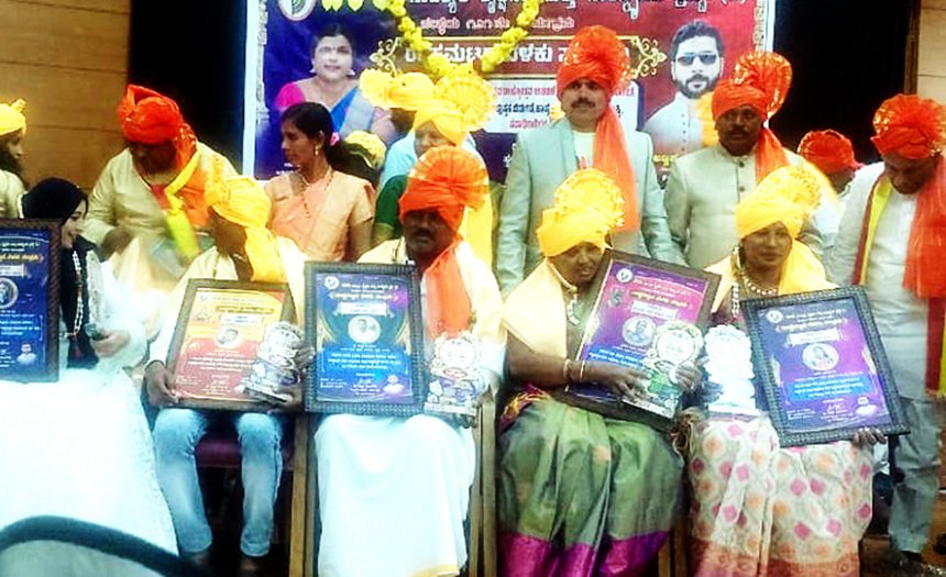ಸತ್ಯಪ್ಪ ಕುರುಕುಂದಿ ಅವರಿಗೆ ರಾಷ್ಟ್ರಮಟ್ಟದ ಕಾಯಕ ರತ್ನ ಪ್ರಶಸ್ತಿ