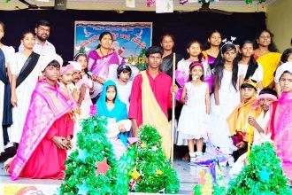 ಮಾನ್ವಿ : ಬಿವಿಆರ್ ಶಾಲಾ ಮಕ್ಕಳಿಂದ ಕ್ರಿಸ್‌ಮಸ್ ರೂಪಕ ಪ್ರದರ್ಶನ
