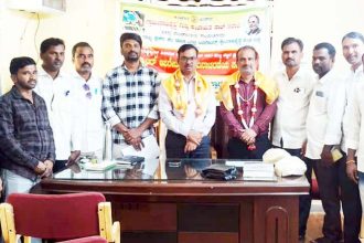 ಮಸ್ಕಿ: ತಾಲೂಕಿನ ಎಲ್ಲಾ ಡಿಇಓಗಳು ಒಗ್ಗಟ್ಟಾಗಿ ಕೆಲಸ ಮಾಡಿ : ಅಮರೇಶ ಯಾದವ