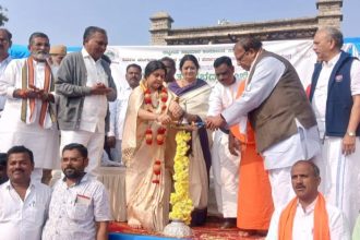 ನಿರ್ಮಲ ತುಂಗಭದ್ರಾಾ ಅಭಿಯಾನದ ಜನ ಜಾಗೃತಿ ಮತ್ತು ಜಲ ಜಾಗೃತಿ ಅಭಿಯಾನಕ್ಕೆೆ ಚಾಲನೆ   ಒಗ್ಗಟ್ಟಿಿನ ಹೋರಾಟಕ್ಕೆೆ  ರಾಜಶ್ರೀ ಚೌಧರಿ ಬೋಸ್ ಕರೆ