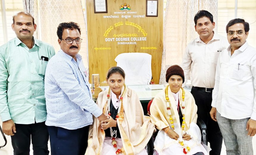 ದಕ್ಷಿಣ ಭಾರತ ಅಂತರ್ ವಿವಿ ಮಹಿಳಾ ವಾಲಿಬಾಲ್ : ರಾಯಚೂರು ವಿವಿ ತಂಡಕ್ಕೆ ಸಹನಾ, ಸಾವಿತ್ರಿ ಆಯ್ಕೆ