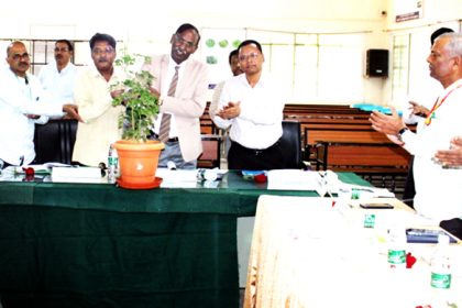 ‘ರೈತರಿಗೆ ಬಹುಬೆಳೆ ಪದ್ಧತಿಯ ಮಾಹಿತಿ ನೀಡಿರಿ’