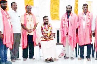 ಮಾನ್ವಿ: ಖಾಸಗಿ ಶಿಕ್ಷಣ ಸಂಸ್ಥೆಗಳ ಒಕ್ಕೂಟಕ್ಕೆ ನೂತನ ಪದಾಧಿಕಾರಿಗಳ ಆಯ್ಕೆ ಅಧ್ಯಕ್ಷರಾಗಿ ರಾಜಾ ಸುಭಾಶ್ಚಂದ್ರ ನಾಯಕ