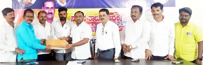 ಪತ್ರಕರ್ತರ ವೃತ್ತಿಯಲ್ಲಿ ಪ್ರಾಮಾಣಿಕತೆ ಮುಖ್ಯ : ಶಿವರಾಜ ಕೆಂಬಾವಿ