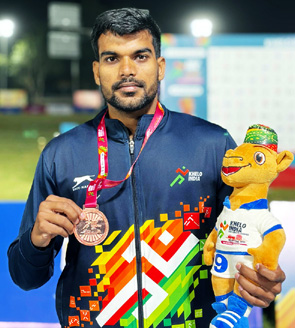 ಖೇಲೊ ಇಂಡಿಯಾ ಯುನಿವರ್ಸಿಟಿ ಗೇಮ್‌ಸ್‌ : ಬಳ್ಳಾರಿಯ ವಿಎಸ್‌ಕೆಯ ಲೊಕೇಶ್ ರಾಥೋಡ್‌ಗೆ ಕಂಚಿನ ಪದಕ