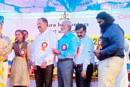 ವಿದ್ಯಾರ್ಥಿಗಳು ವೈಜ್ಞಾನಿಕ ಮನೋಭಾವ ಬೆಳಸಿಕೊಳ್ಳಿ